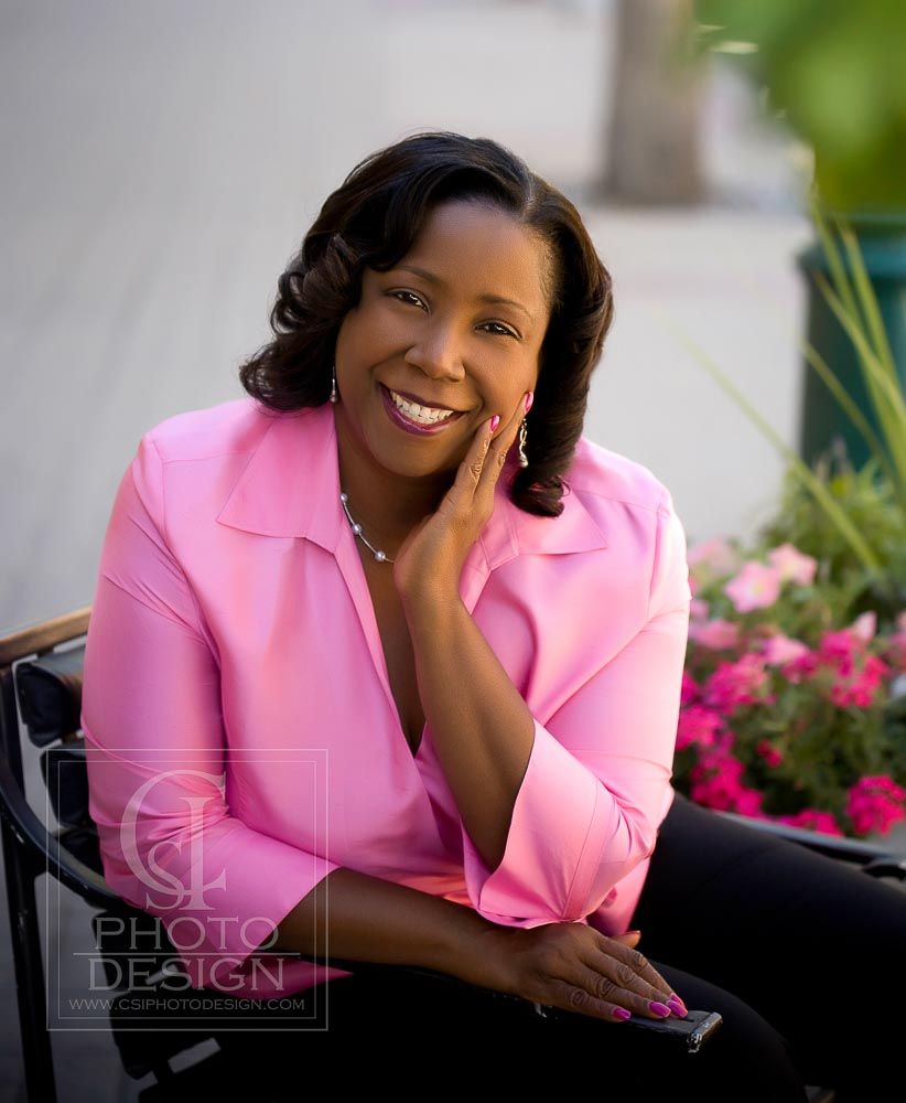 business_portrait_with_flowers